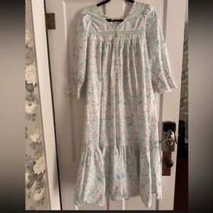 Vintage Y2K Victorias Secret 100% cotton Nightgown cottage core!